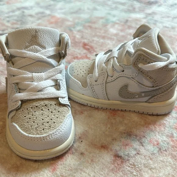 Air Jordan 1 Mid Craft SE TD - White / LT Orewood Brown / Tech Grey 4C - Picture 1 of 6